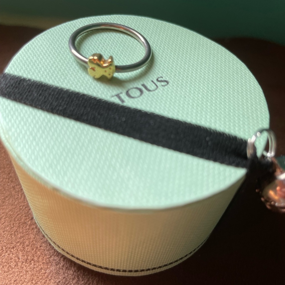 Tous Titanium and Gold Colat Ring size 7.